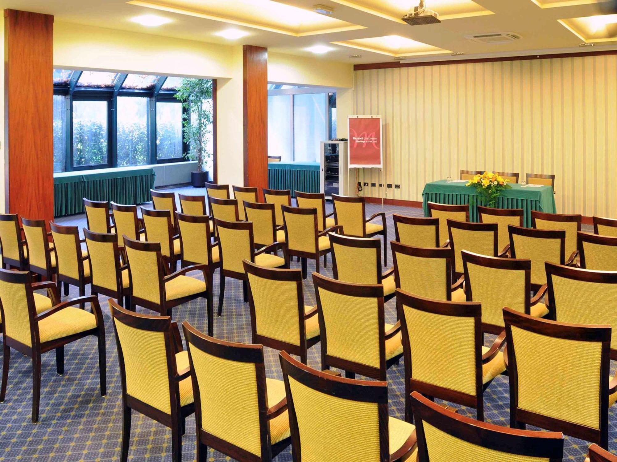 Mercure Reggio Emilia Centro Astoria Extérieur photo